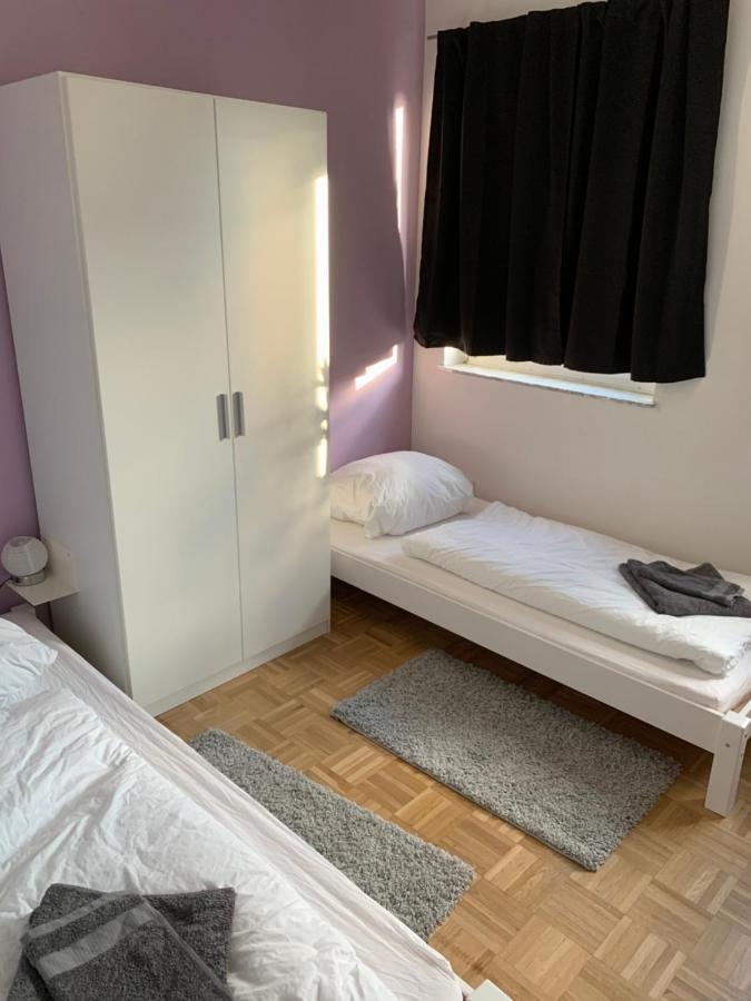 Aschaffapartment 4 Schlafzimmer Bis 10 Personen Bei Aschaffenburg Mainaschaff Bagian luar foto
