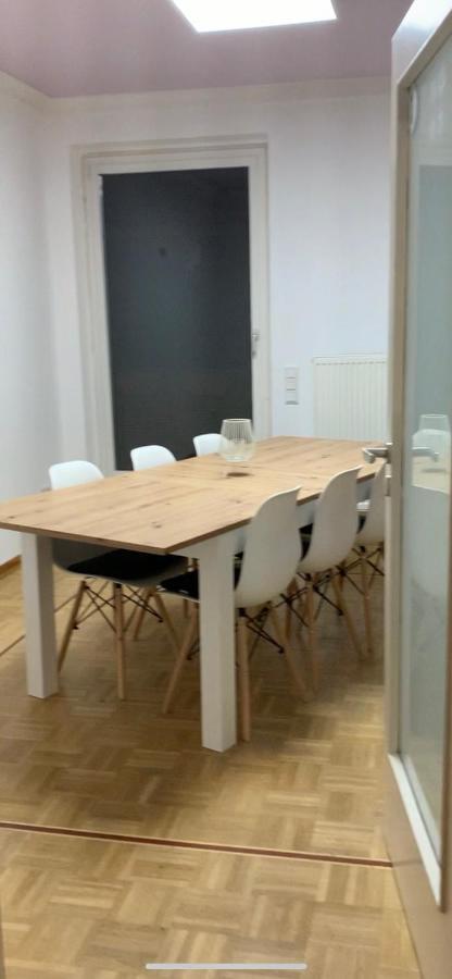 Aschaffapartment 4 Schlafzimmer Bis 10 Personen Bei Aschaffenburg Mainaschaff Bagian luar foto
