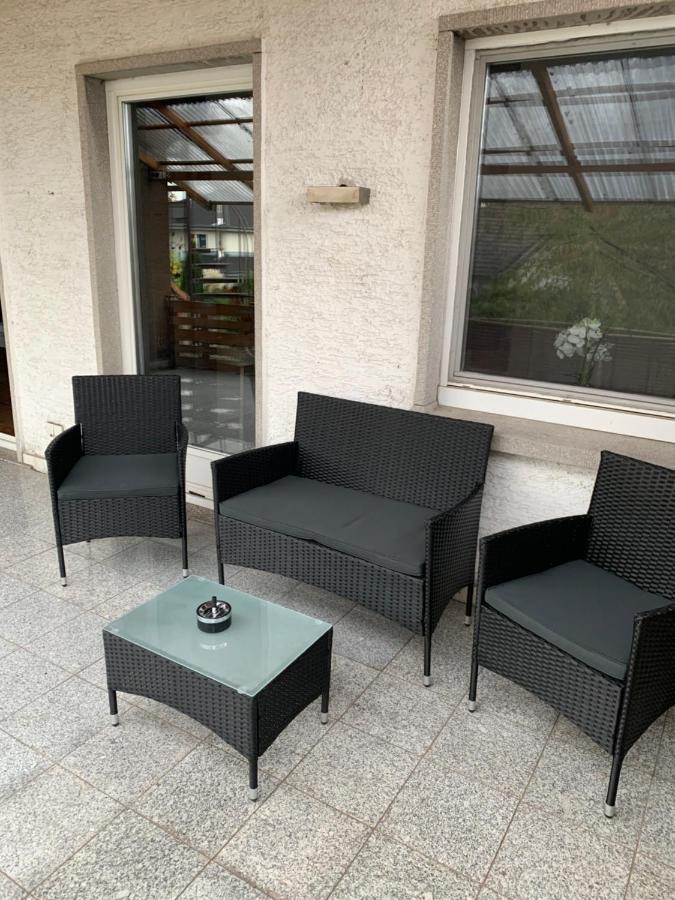 Aschaffapartment 4 Schlafzimmer Bis 10 Personen Bei Aschaffenburg Mainaschaff Bagian luar foto